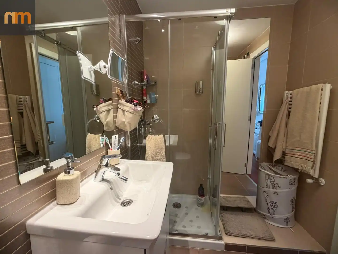 Bathroom of Flat for sale in Madrid  with Air Conditioner, Heating and Private garden