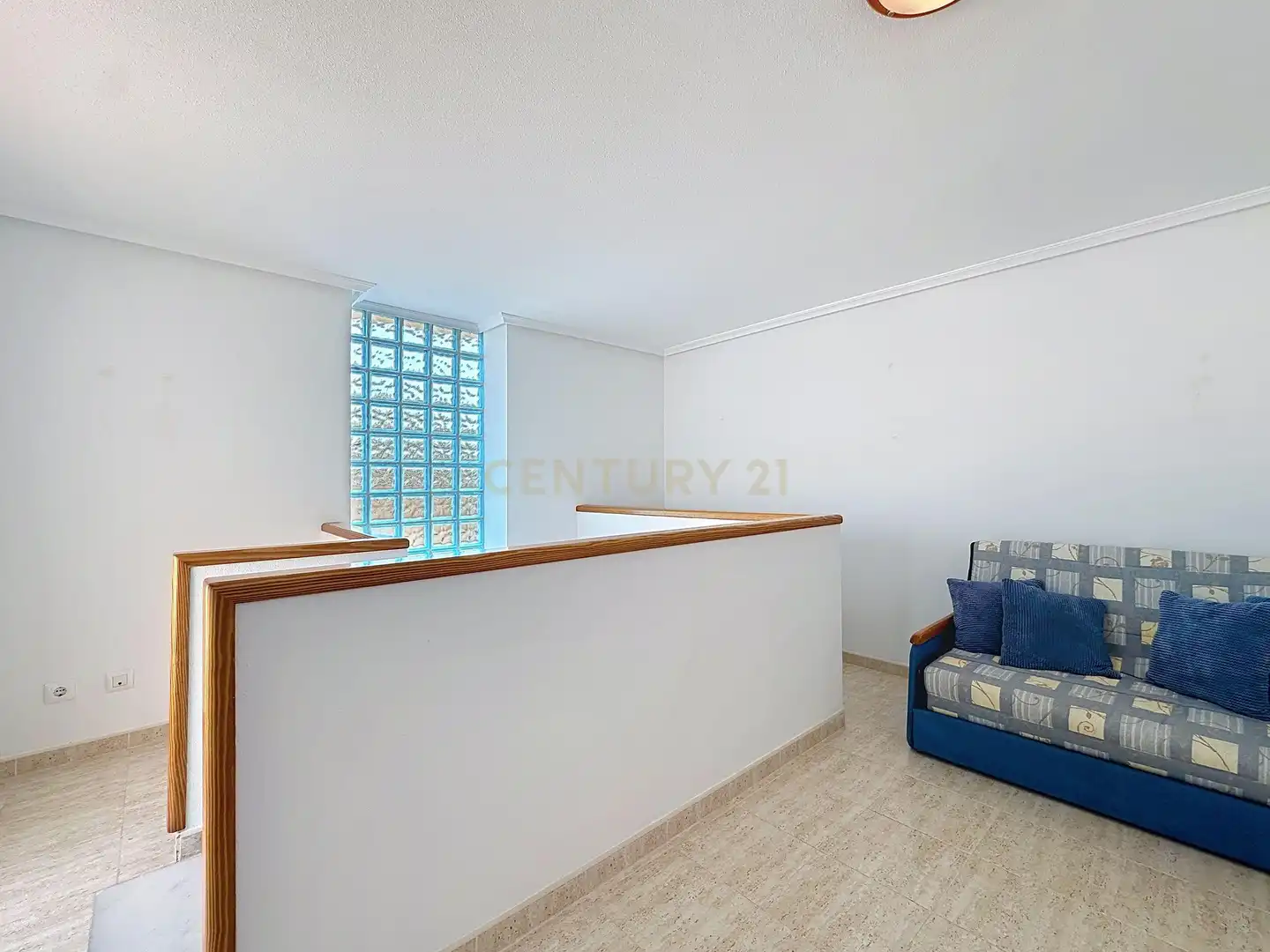 Casa adosada en venta en Orihuela con Aire acondicionado, Jardín privado y Trastero