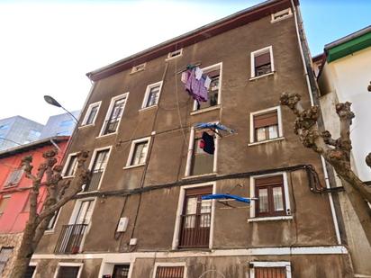 Vista exterior de Pis en venda en Bilbao 