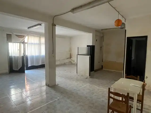 Gewerbefläche zum Verkauf in Calle Juan XXIII 8, imagen 5