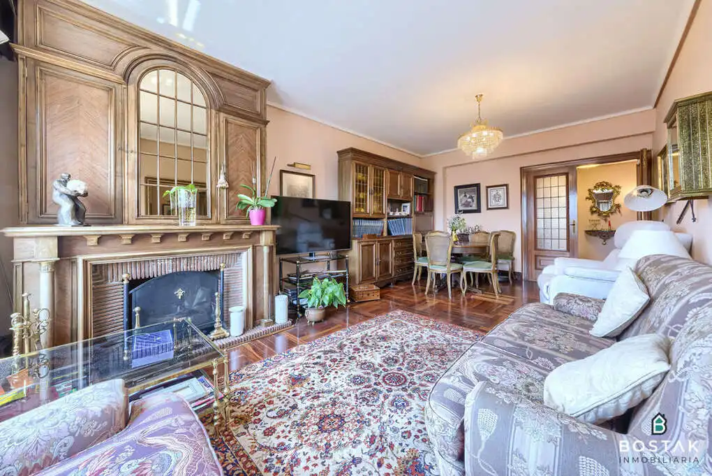 Wohnzimmer von Wohnung zum Verkauf in Bilbao  mit Heizung, Terrasse und Möbliert