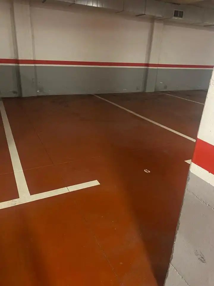 Parkplatz zur Miete in Rúa de Santa Marta de Arriba