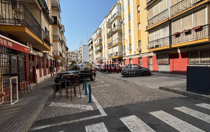 Photo 1 of Flat for sale in El Torrejón - El Cerezo, Sevilla