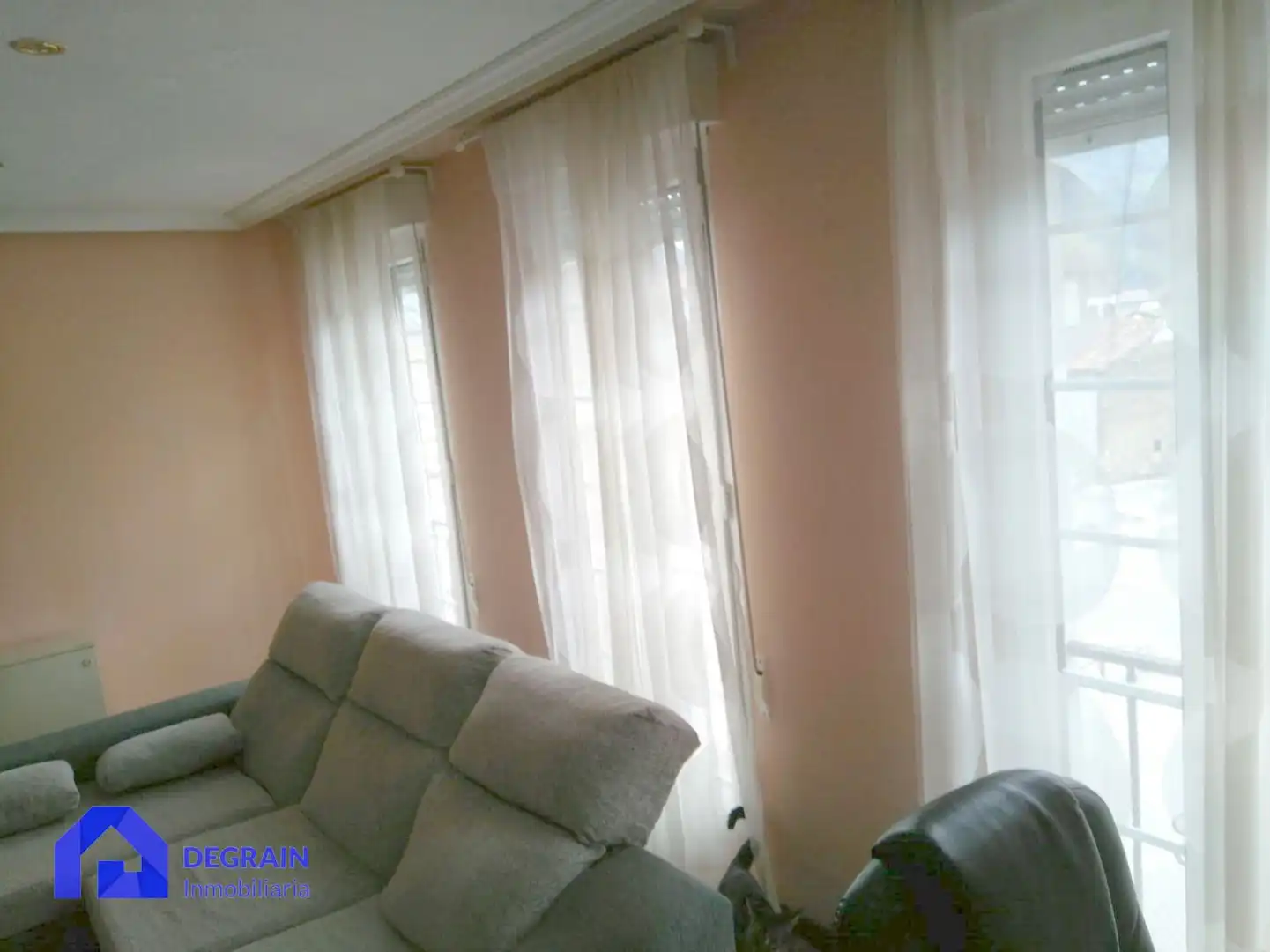Sala d'estar de Dúplex en venda en Mieres (Asturias) amb Traster