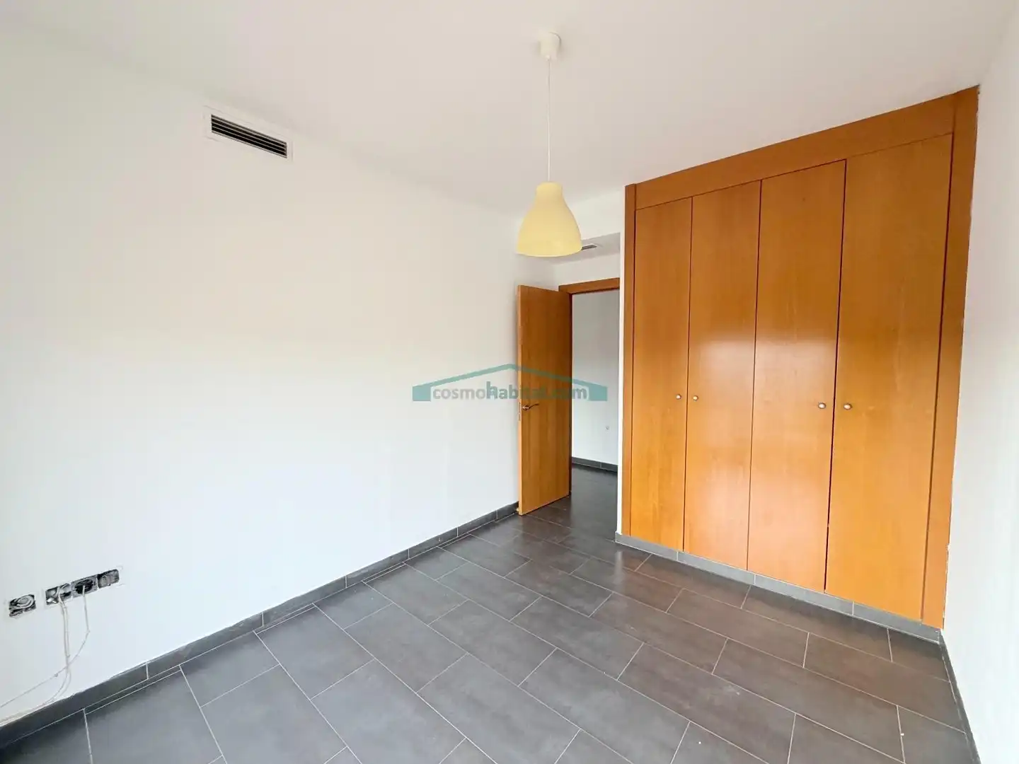 Habitación de Piso en venta en L'Eliana con Calefacción y Balcón