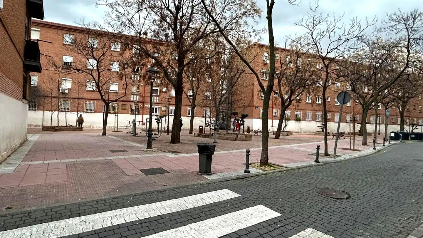 Local comercial en venta en De Cervantes, imagen 18