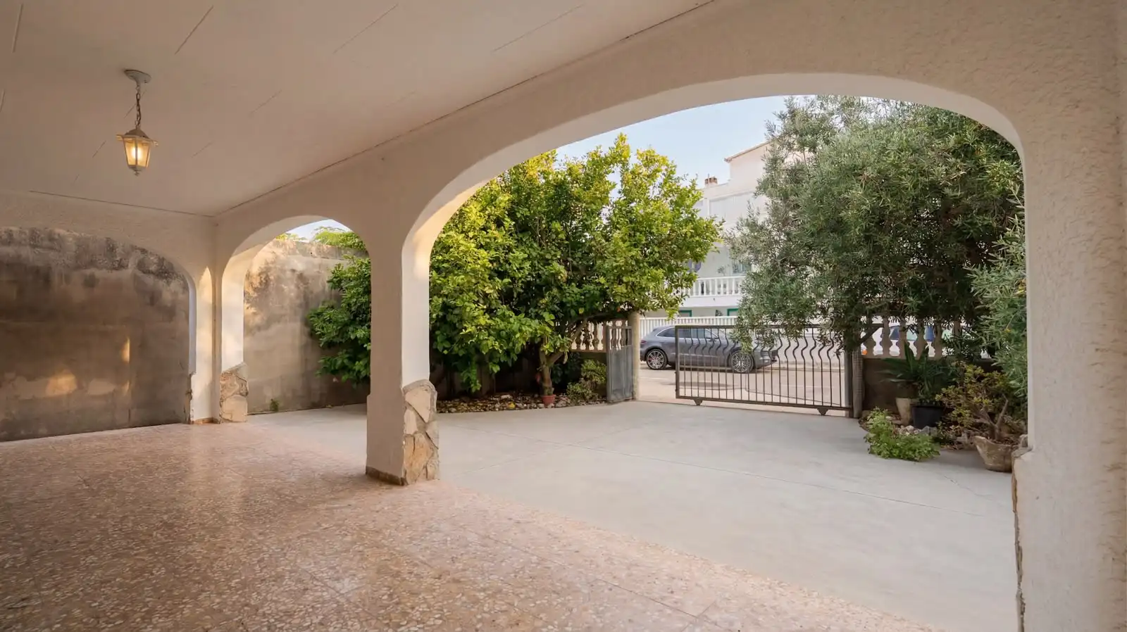 Houses for sale in Oliva  with Terrace and Furnished