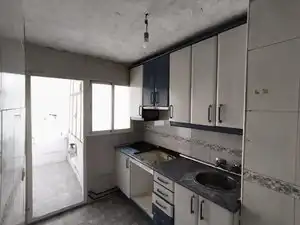 Kitchen of Flat for sale in Madrid  with Terrace and Alarm