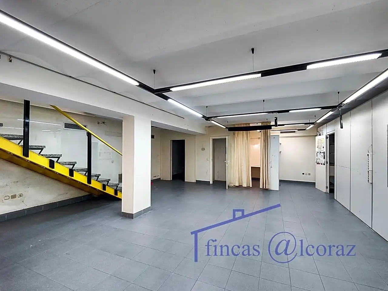 Local comercial de lloguer a San Orencio, imagen 5