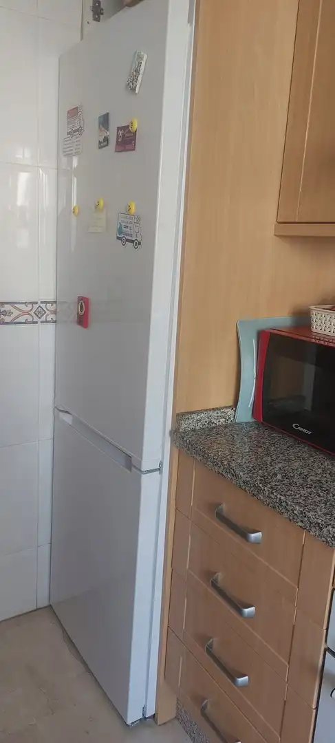 Küche von Wohnung zur Miete in Manilva mit Klimaanlage, Heizung und Privatgarten
