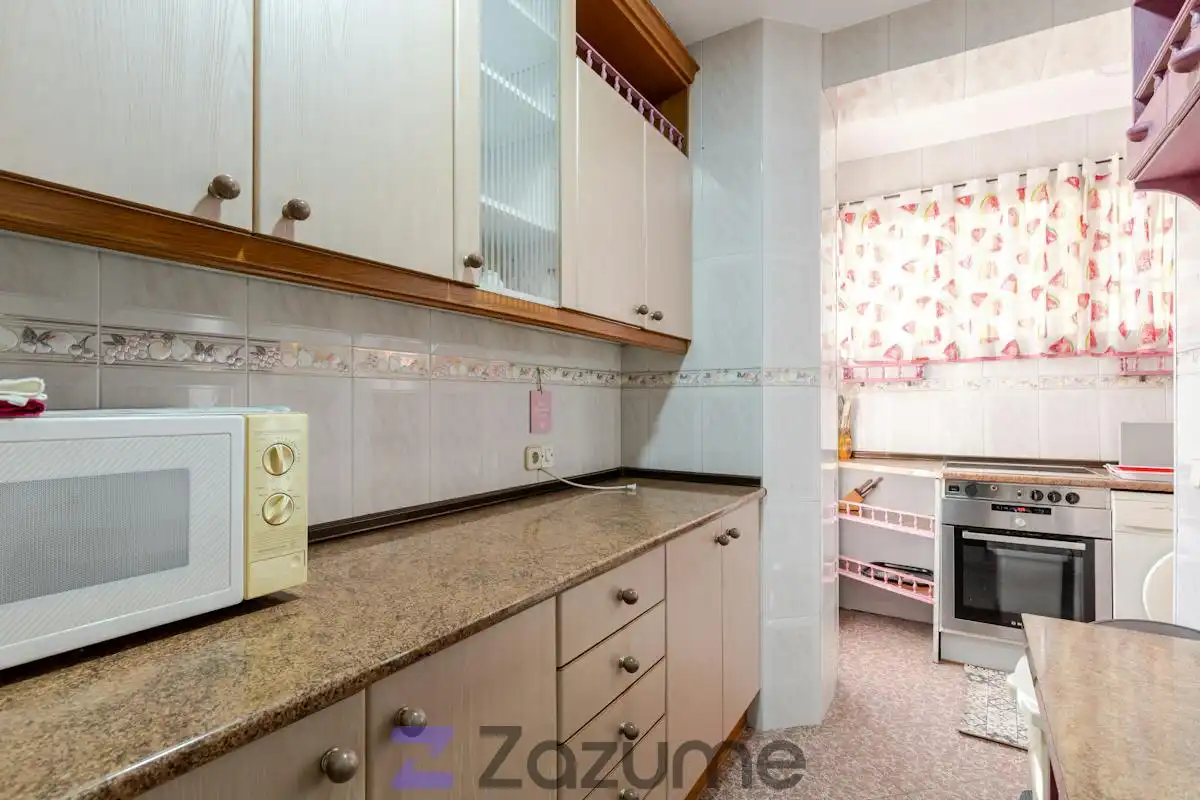 Kitchen of Flat for rent in Carabanchel
