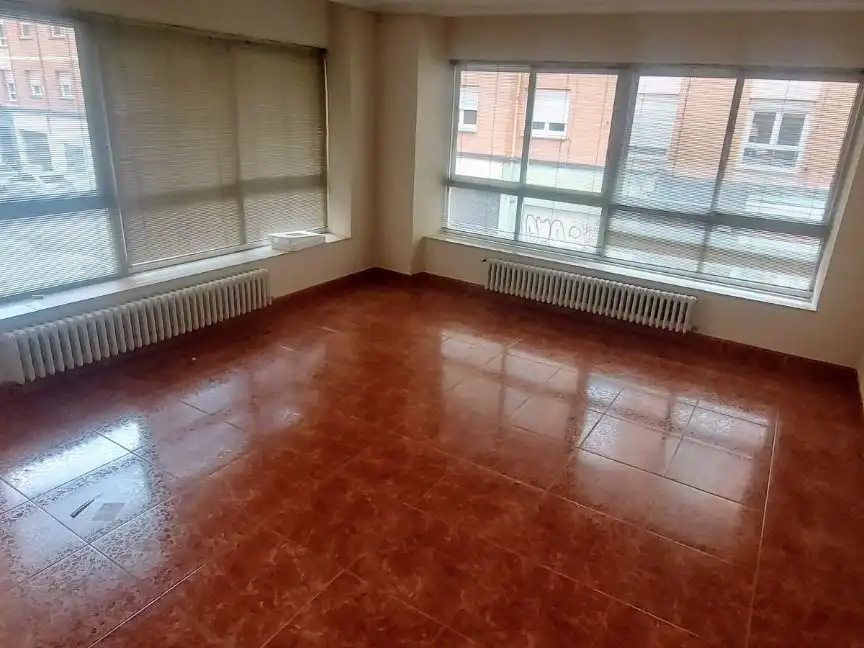 Oficina en venda en Zamora Capital 