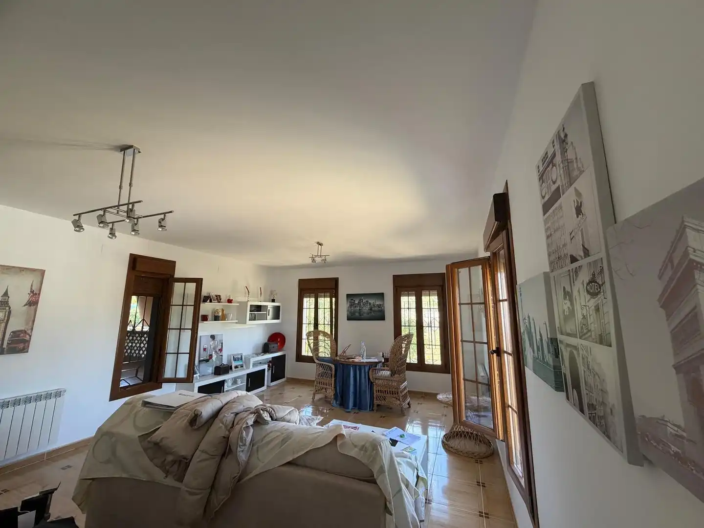 Sala de estar de Casa o chalet en venta en Casar de Cáceres con Aire acondicionado, Calefacción y Terraza