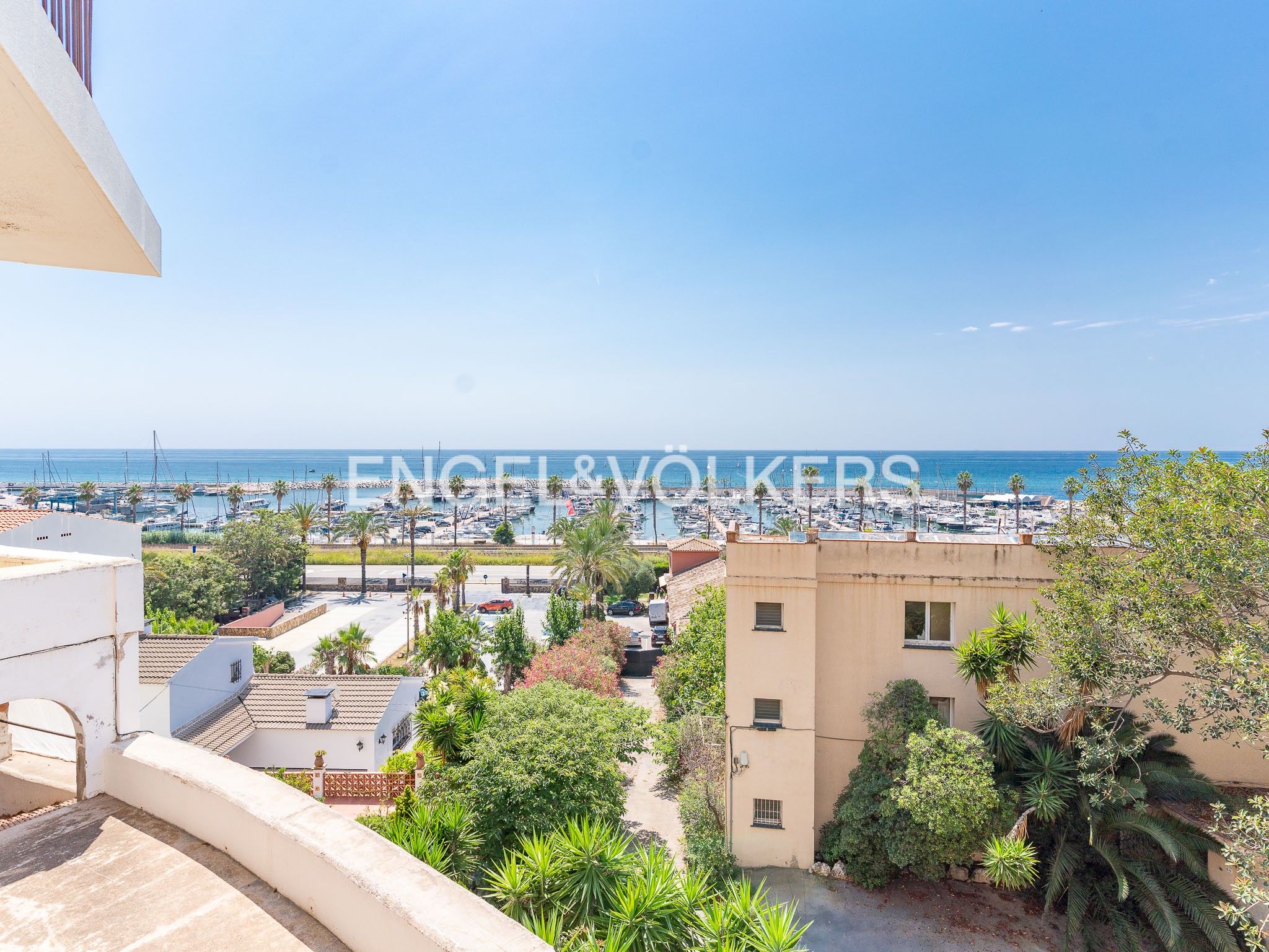 Vista exterior de Apartament en venda en Sant Andreu de Llavaneres amb Aire condicionat, Calefacció i Parquet
