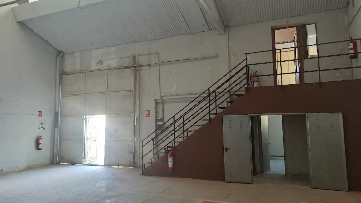 Nave industrielle à louer à Polígono Pignatelli 27D, imagen 9