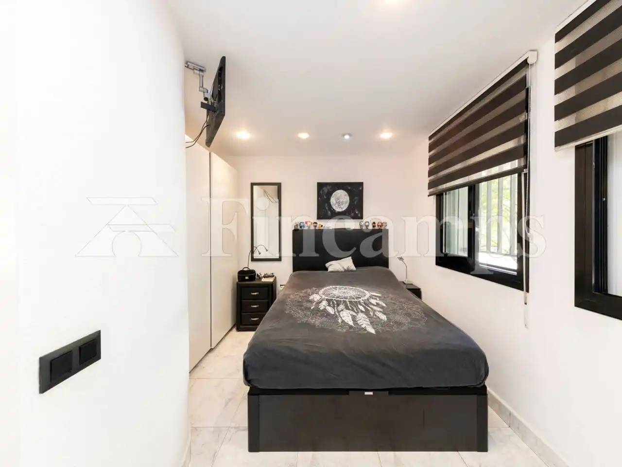 Habitación de Piso en venta en Sabadell con Aire acondicionado y Calefacción