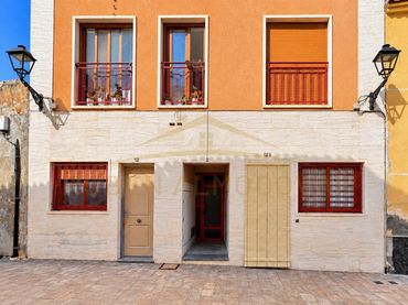 Appartamento con ascensore in vendita a Calle Carlos De La Cruz Pujalte 12
