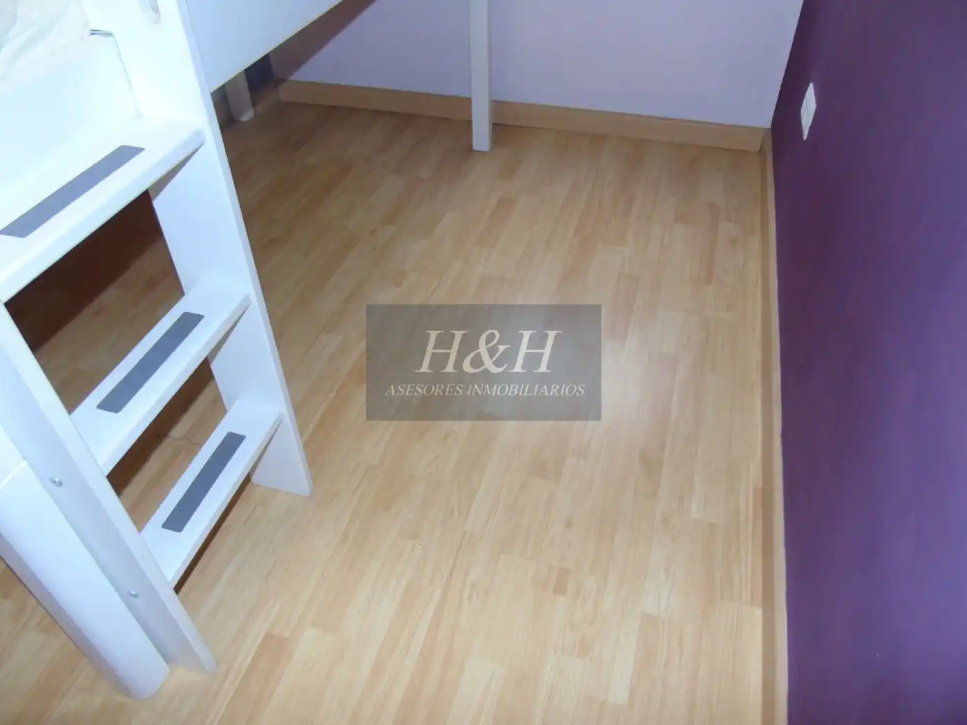 Ático de alquiler en Burjassot con Parquet, Terraza y Amueblado