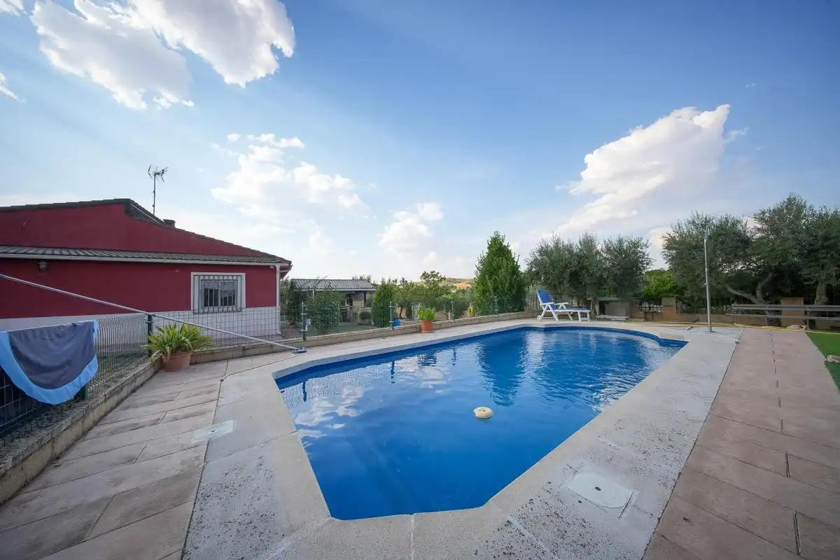 Piscina de Casa o chalet en venta en Villarejo de Salvanés con Calefacción, Jardín privado y Terraza