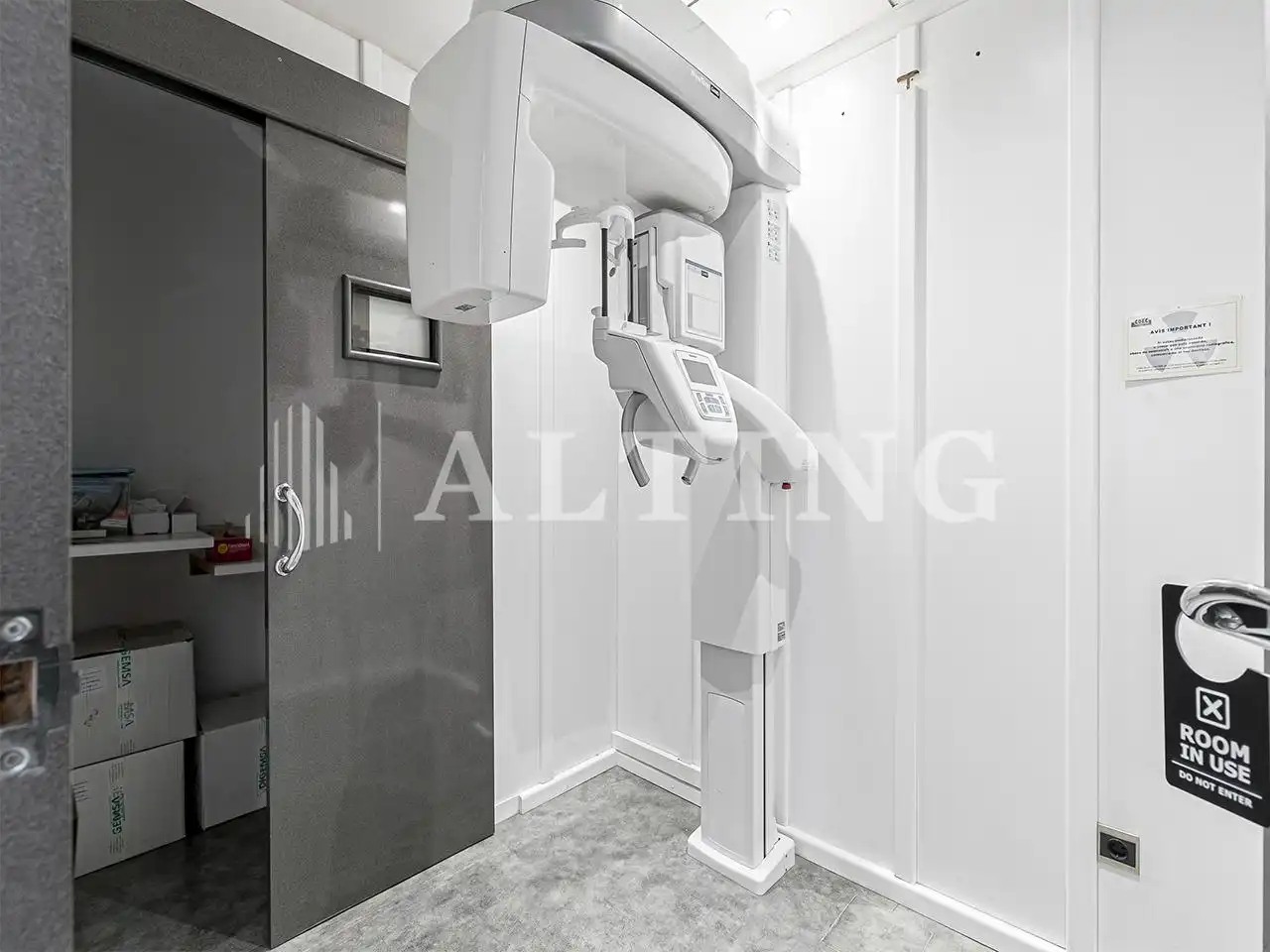 Baño de Oficina en venta en Barcelona con Aire acondicionado y Calefacción