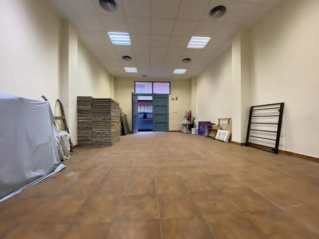 Local comercial en venta en Zubiaurre Kalea, imagen 3