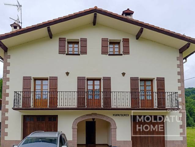 Casa-chalet en Venta en Baztan