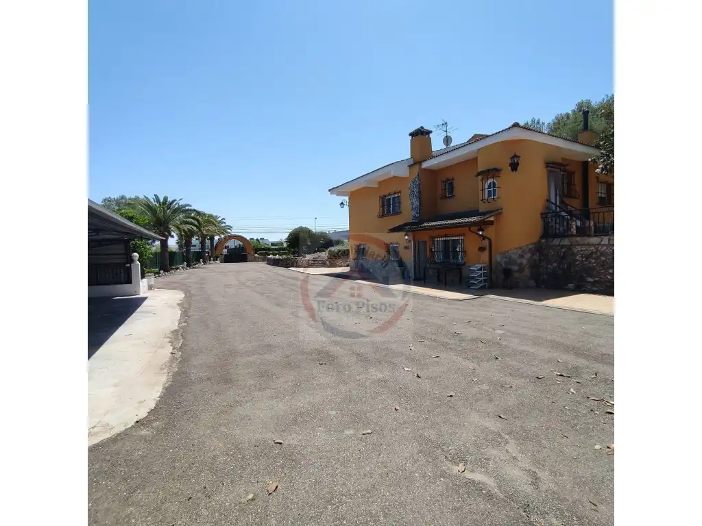 Casa o chalet en venta en Calle Ermita, Bellús