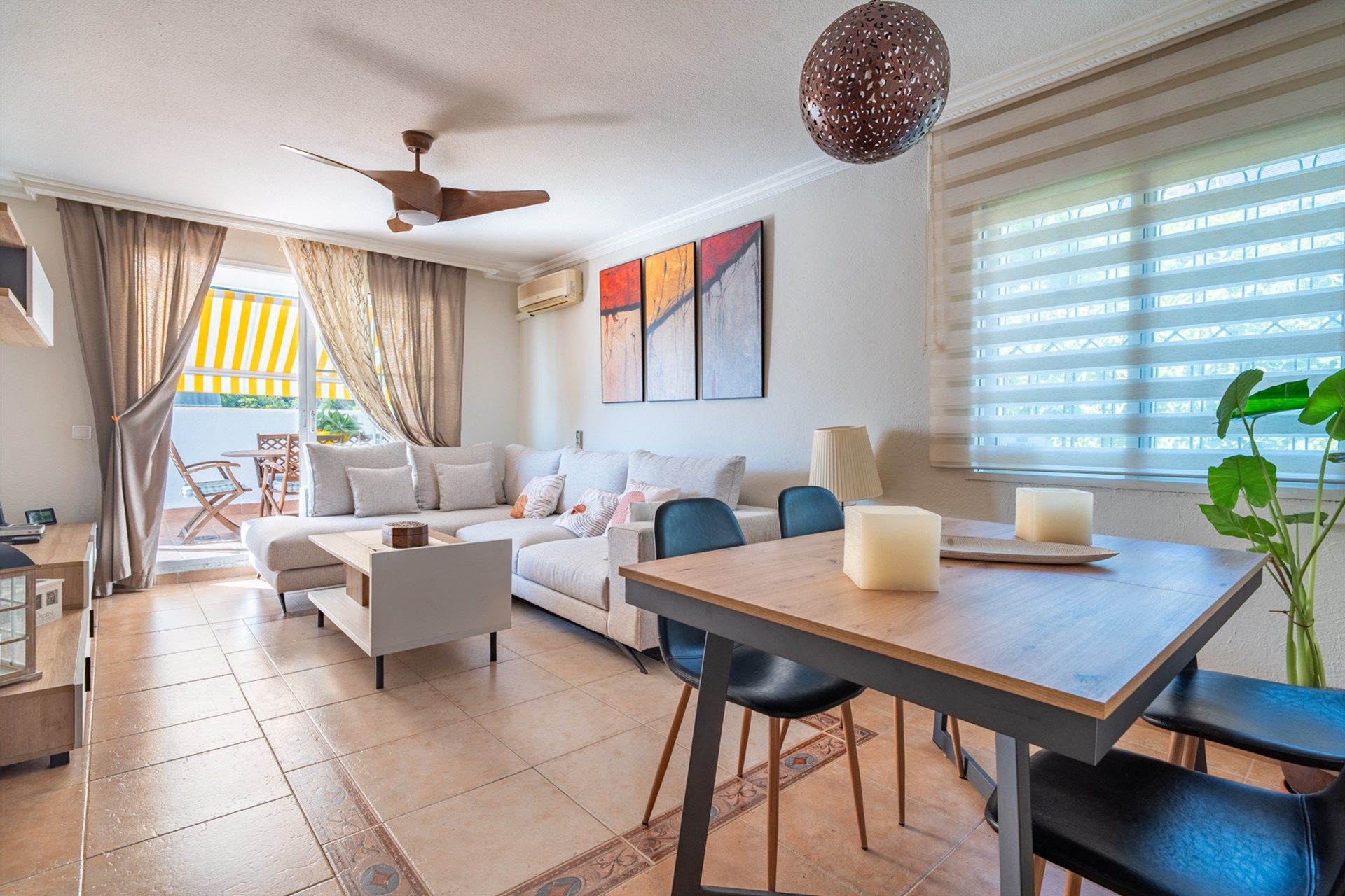 Sala d'estar de Apartament en venda en Benalmádena
