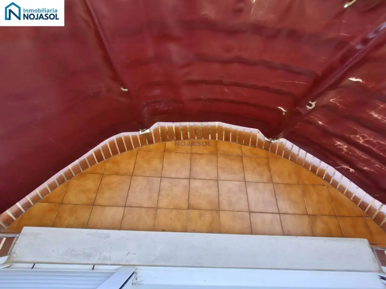 Piscina de Apartament en venda en Castro-Urdiales amb Calefacció, Traster i Moblat