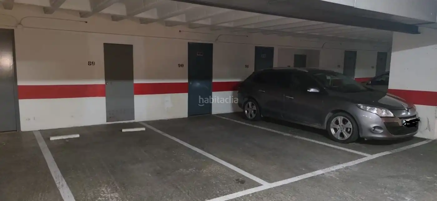 Einzelparkplatz zum Verkauf in Calle de Francisco de Vitoria 27, imagen 3