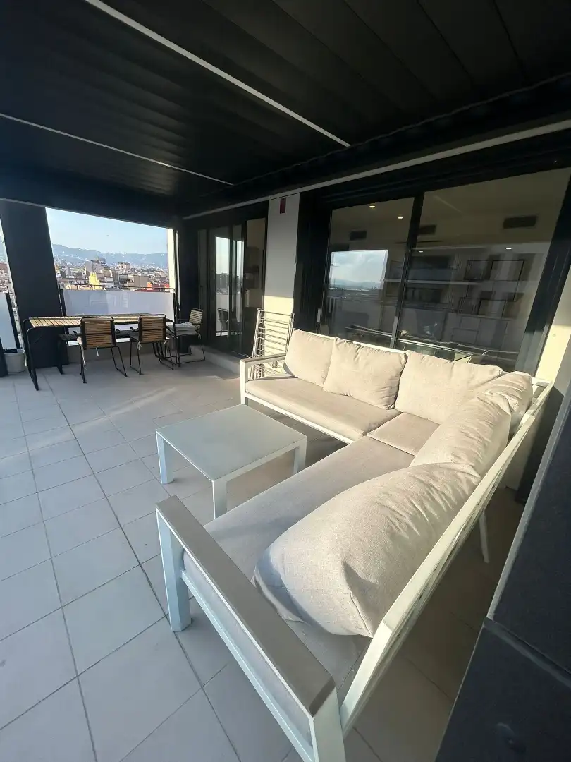 Terrasse von Dachboden zum Verkauf in Barcelona mit Klimaanlage, Heizung und Parkett