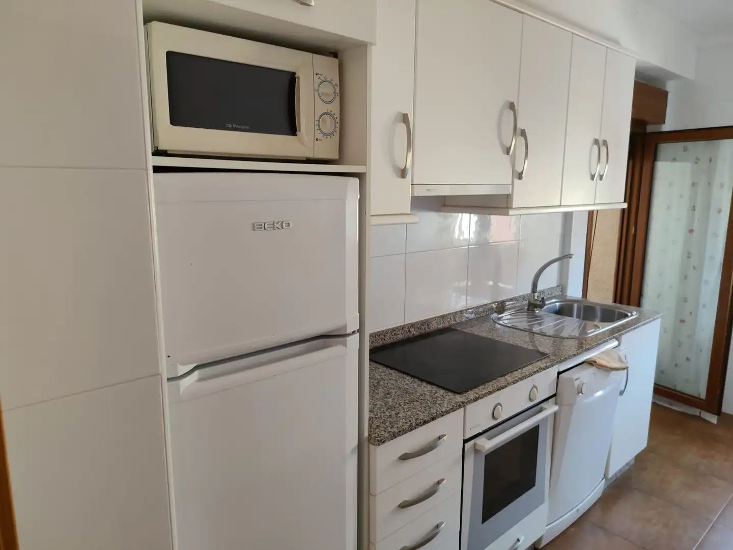 Küche von Wohnung zur Miete in Ribeira mit Heizung, Privatgarten und Parkett