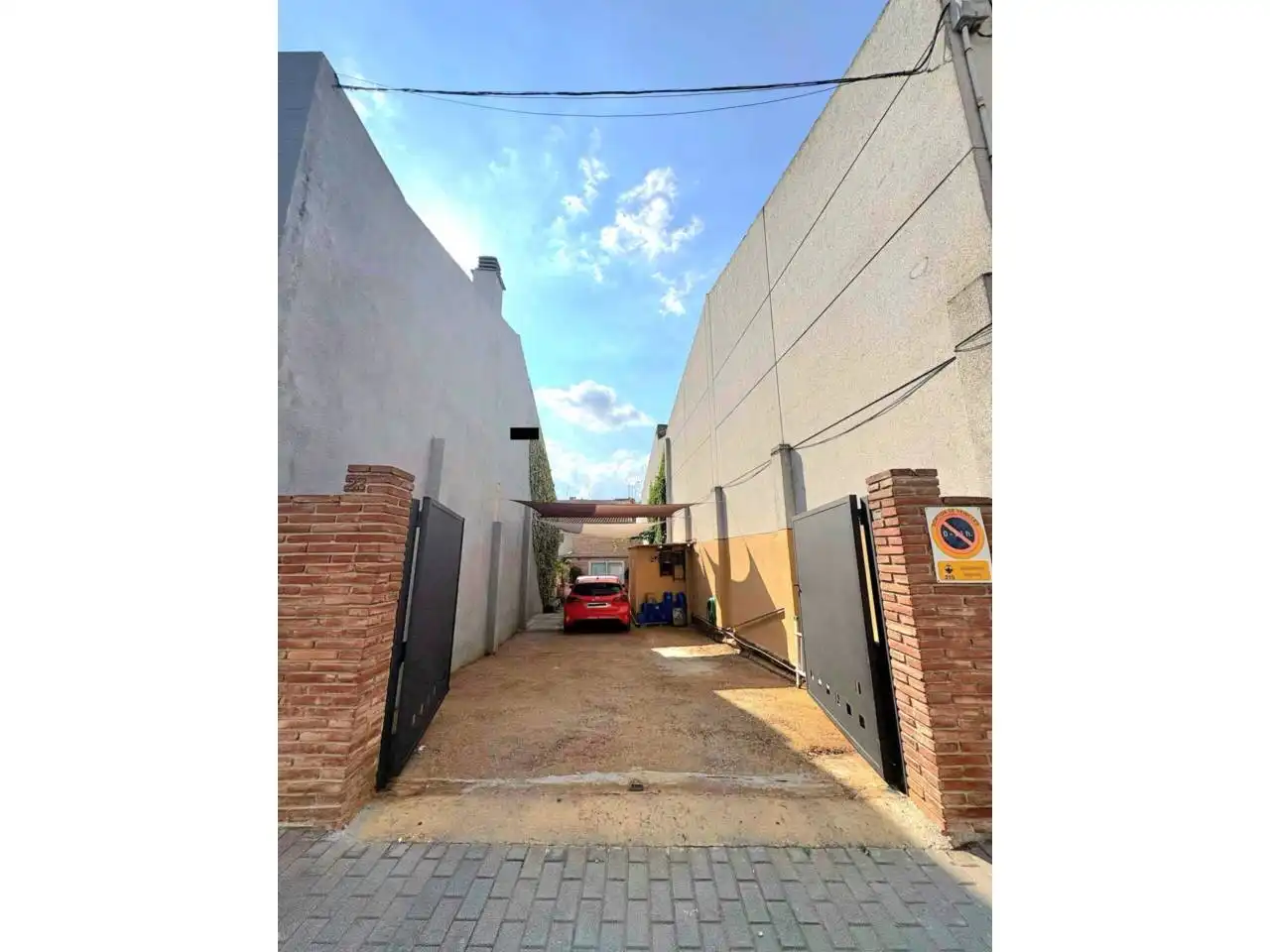 Exterior view of Houses for sale in Montmeló  with Air Conditioner, Heating and Private garden