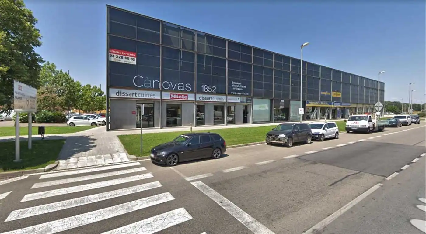 Local comercial en venta en La Bisbal d'Empordà