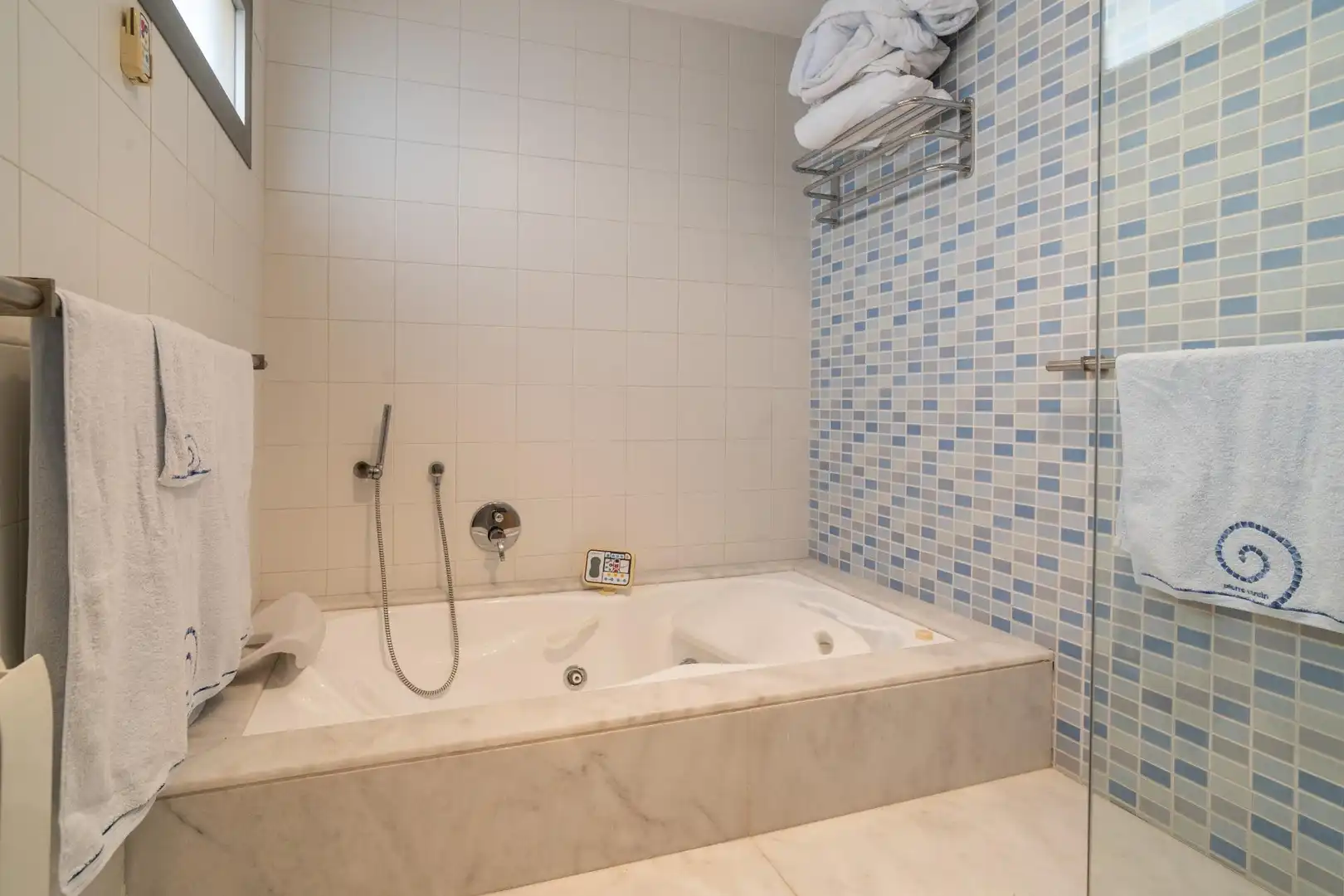 Baño de Casa o chalet en venta en Benetússer con Aire acondicionado, Calefacción y Parquet