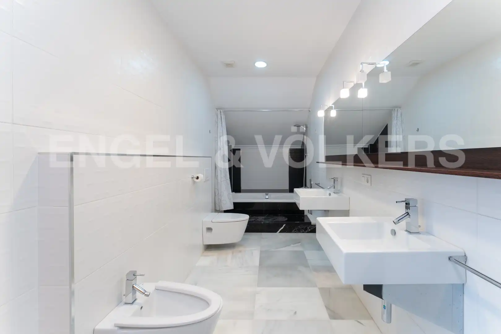 Baño de Piso en venta en Mogán con Calefacción, Terraza y Trastero