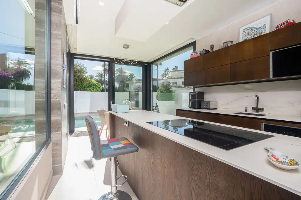 Villa avec terrasse à vendre à L'Albir, imagen 16
