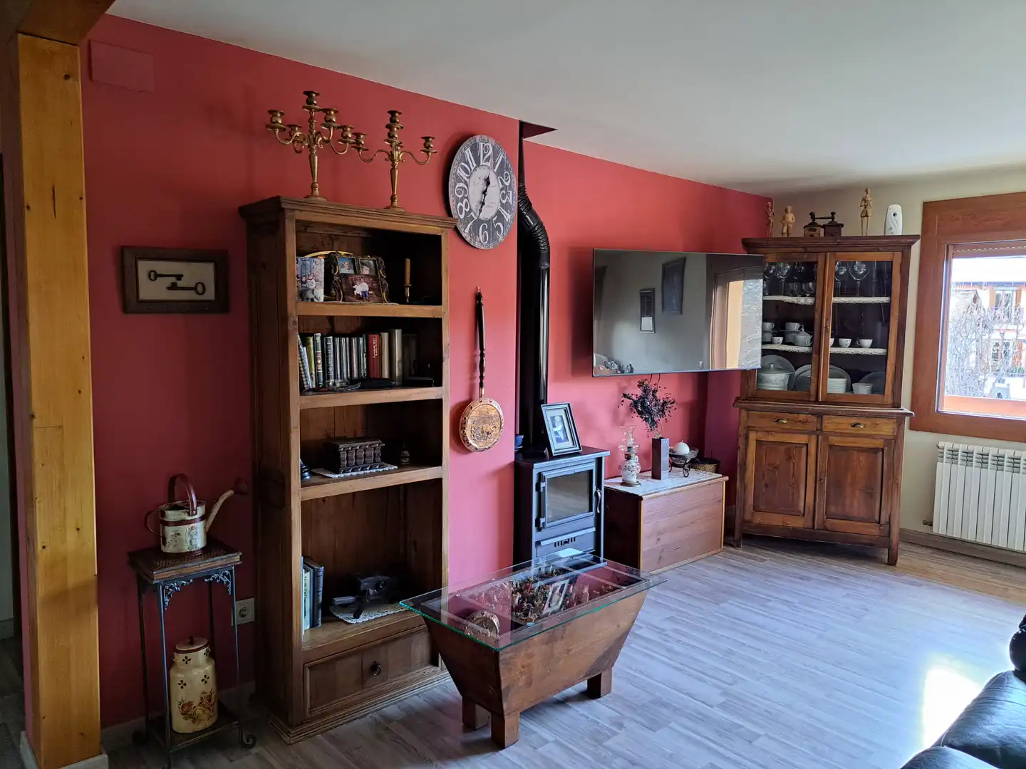 Sala d'estar de Casa o xalet en venda en Fontanals de Cerdanya amb Calefacció, Terrassa i Moblat