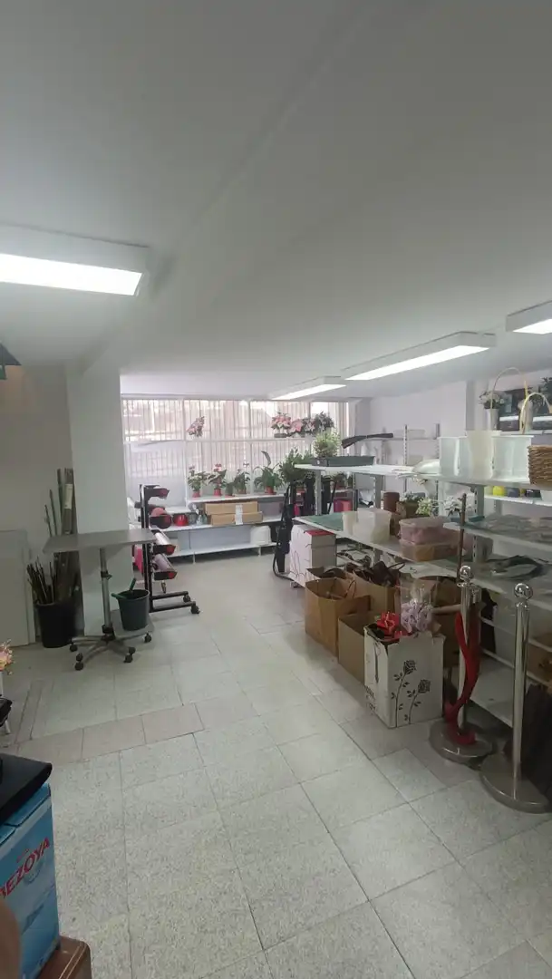 Local en venda en Marbella