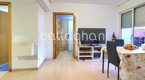 Foto 4 de Piso en venta en Calle de Ausiàs March, El Mercado, Manises