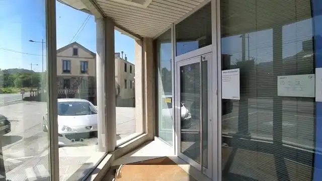 Local comercial en alquiler en Valga, imagen 3