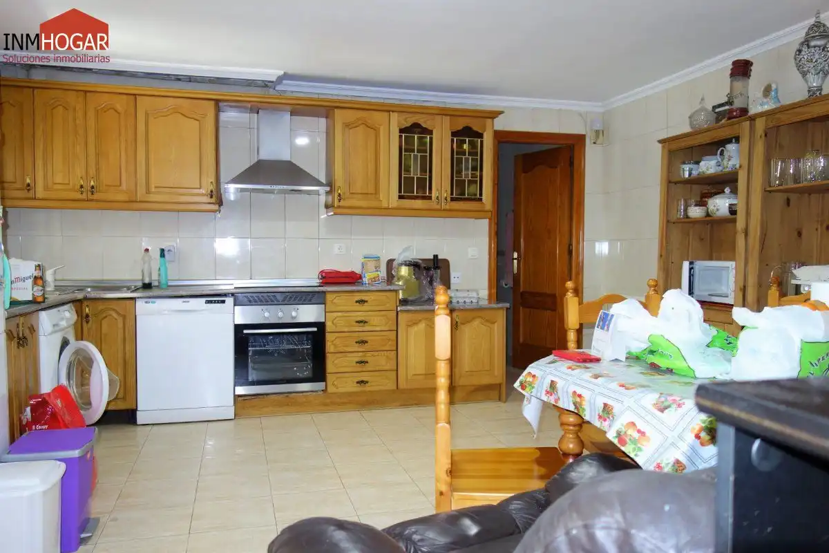 Küche von Country house zum Verkauf in Ávila mit Privatgarten, Terrasse und Abstellraum