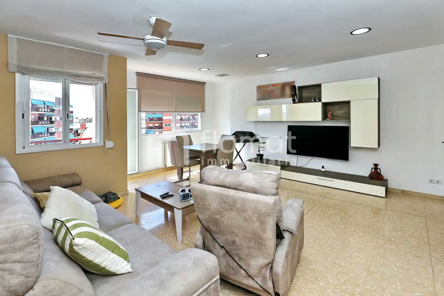 Living room of Flat for sale in Sabadell
