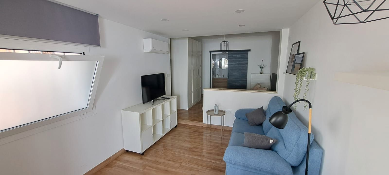 Sala d'estar de Apartament de lloguer en Málaga Capital amb Aire condicionat, Moblat i Rentadora