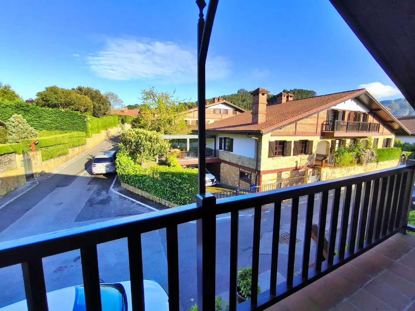 Vista exterior de Casa o xalet en venda en Castro-Urdiales