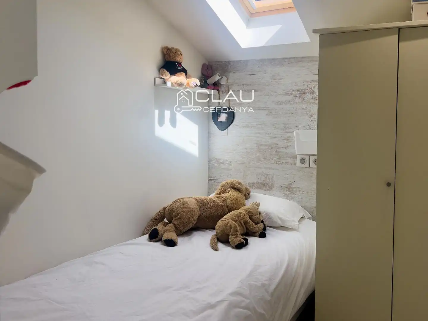 Attic for sale in Roussel, 6, Bourg - Madame