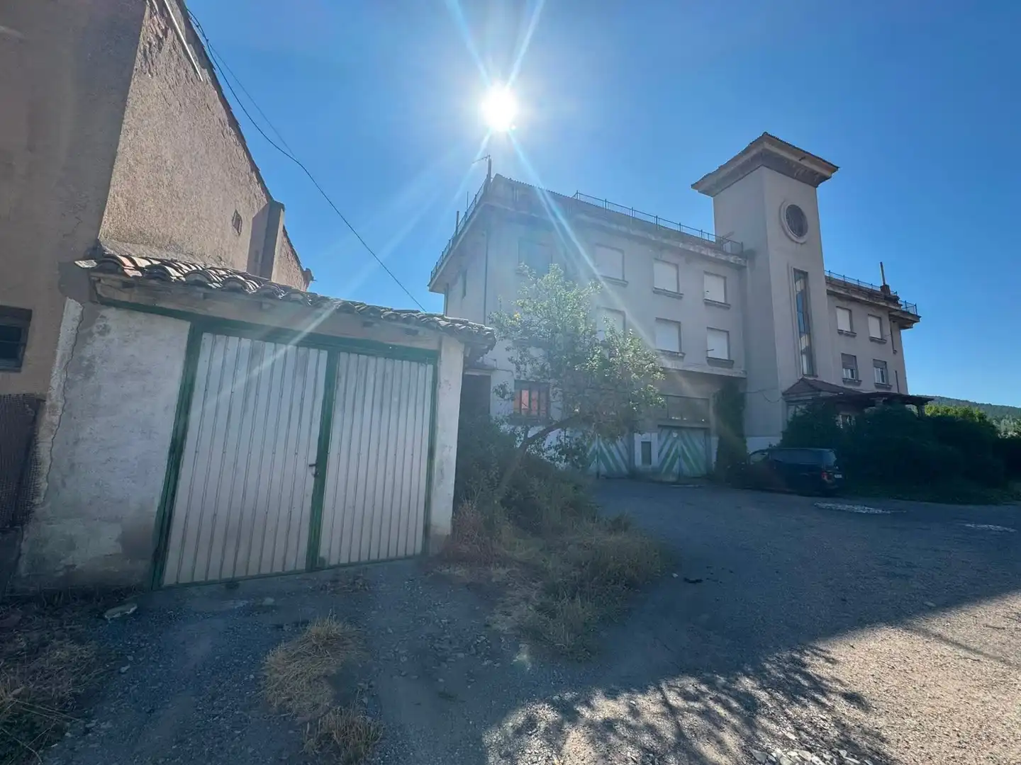 Exterior view of Buildings for sale in La Robla 