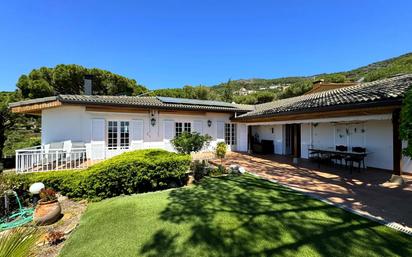 Jardí de Casa o xalet en venda en Cabrils amb Aire condicionat, Terrassa i Piscina