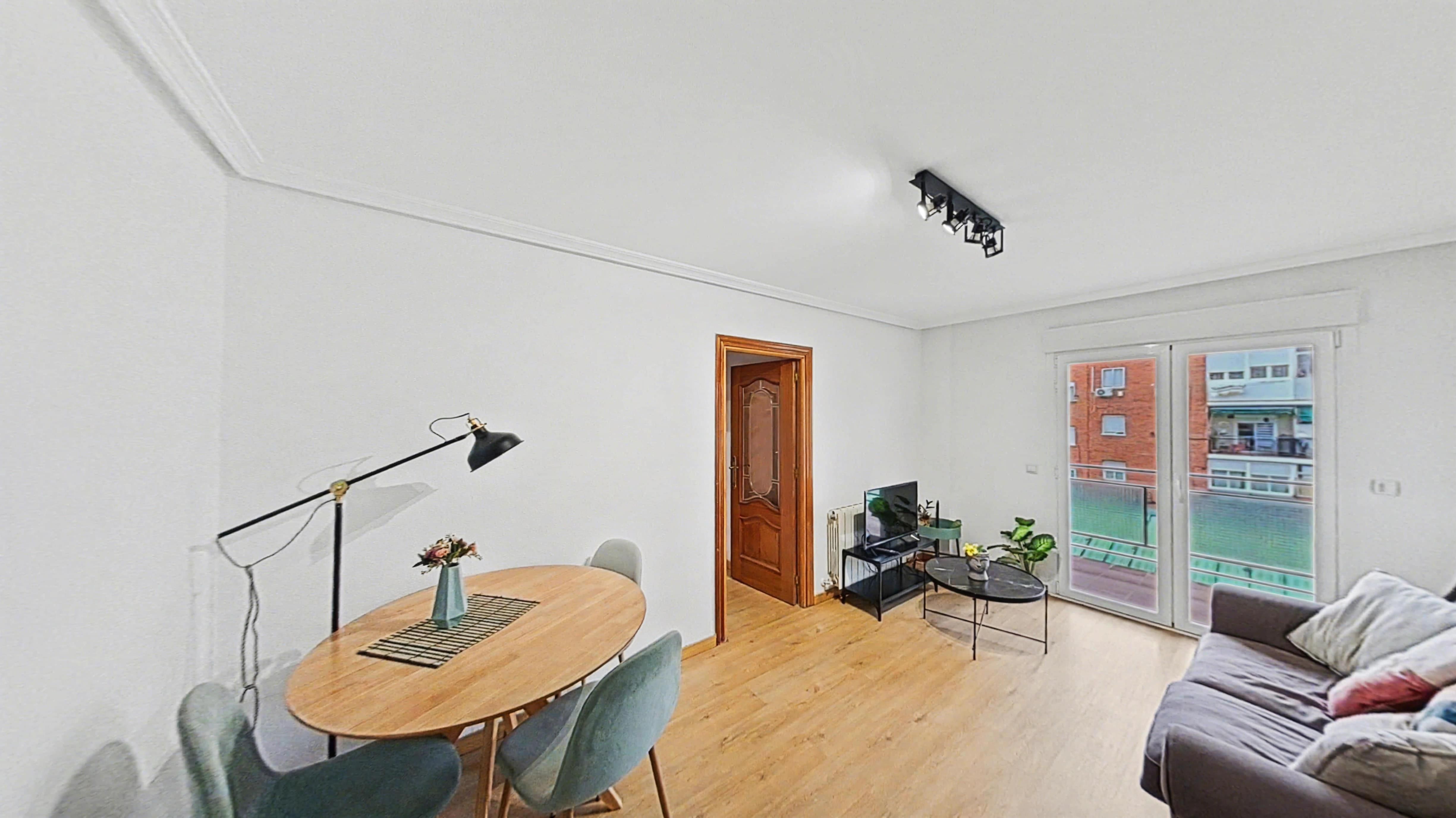 Sala d'estar de Pis de lloguer en Getafe amb Calefacció, Moblat i Forn