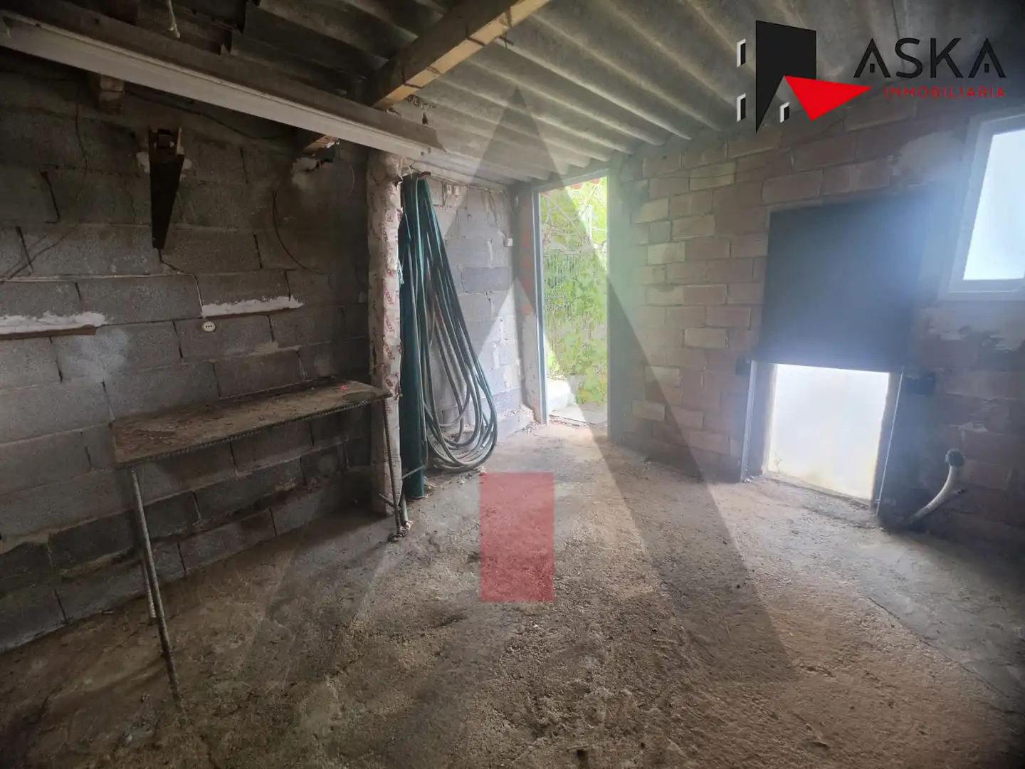 Casa o xalet en venda en Montserrat amb Jardí privat, Traster i Piscina